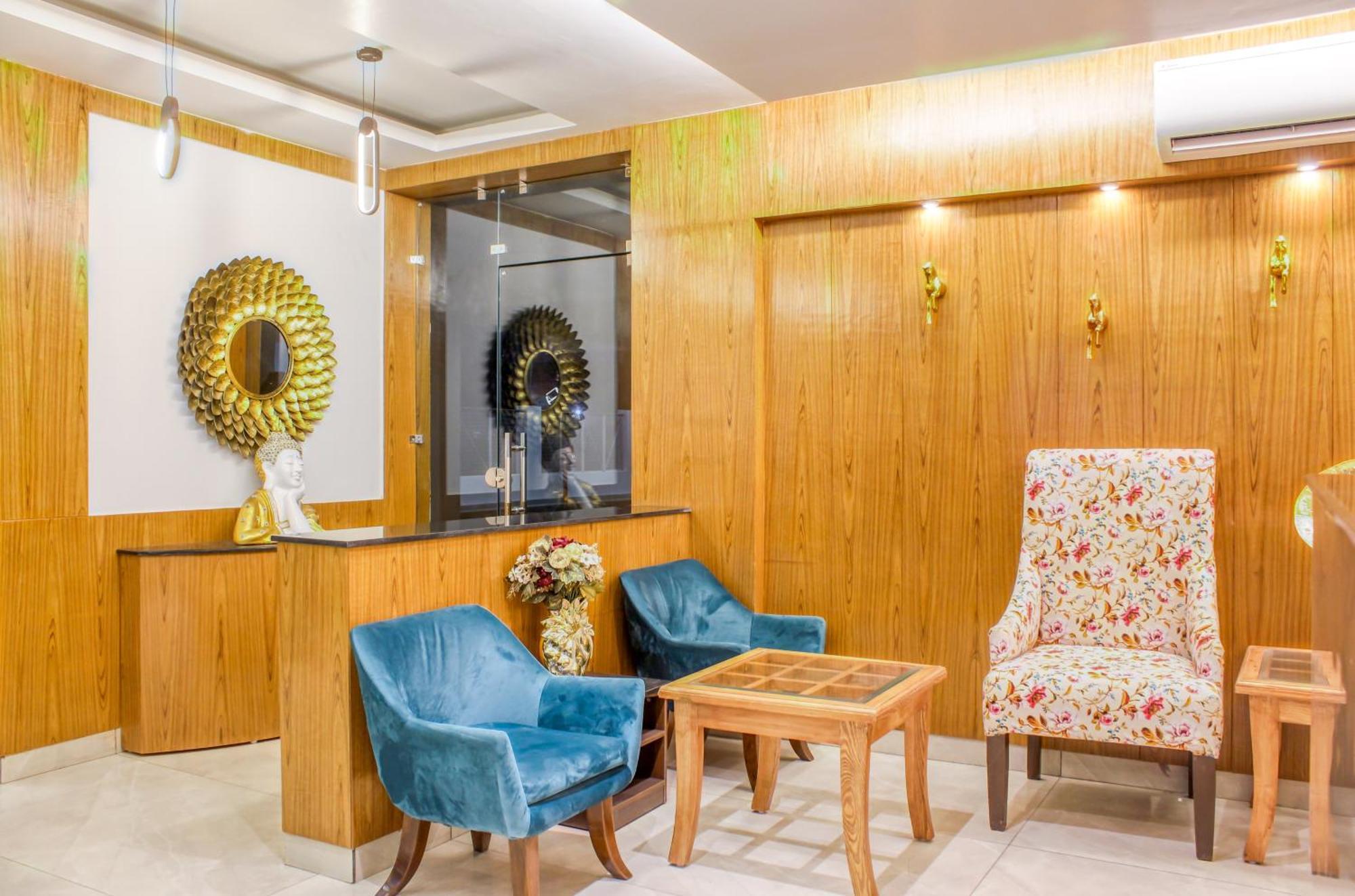 Zip By Spree Hotels Grand Legacy Prime Dehradun Eksteriør billede