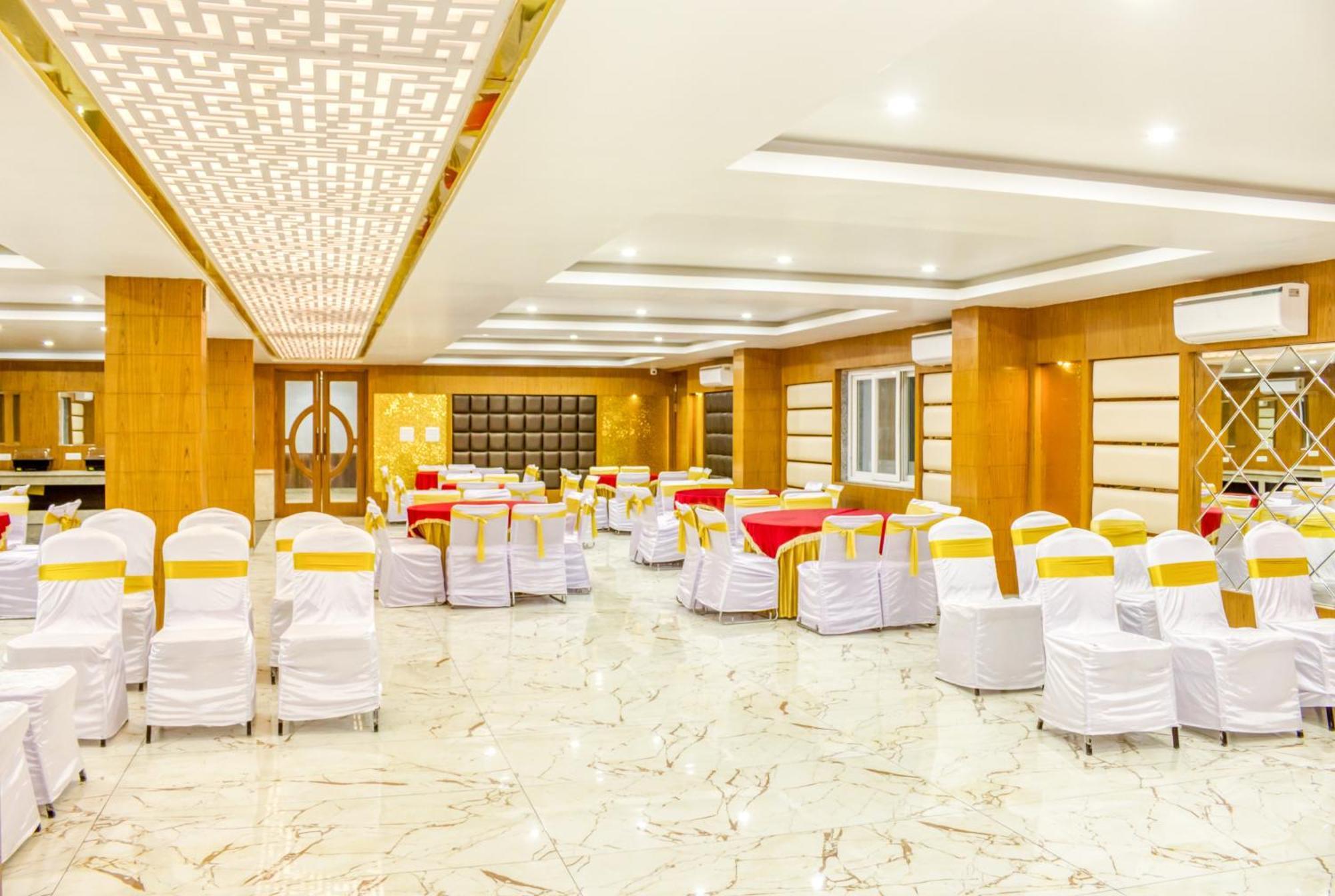 Zip By Spree Hotels Grand Legacy Prime Dehradun Eksteriør billede